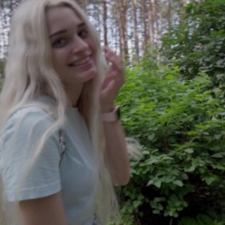 Порно школьники азиатки в поле